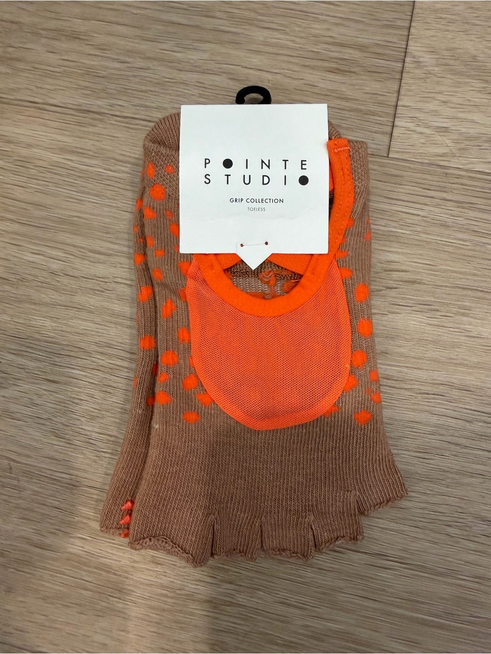 Pointe Studio Toeless Grip Socks Medium 8-10 Brown Orange NWT